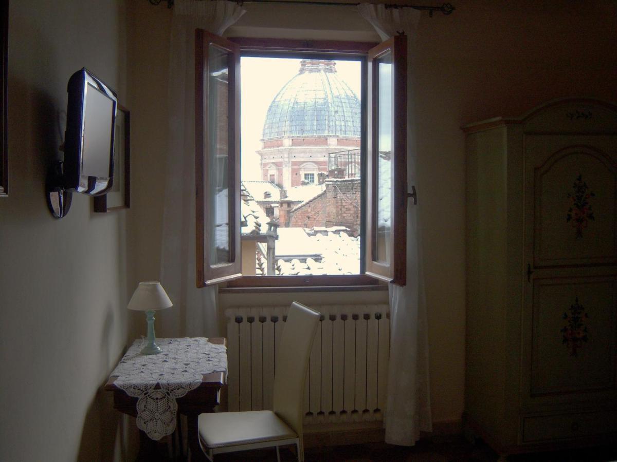 B&B Dei Rossi Siena Exterior foto